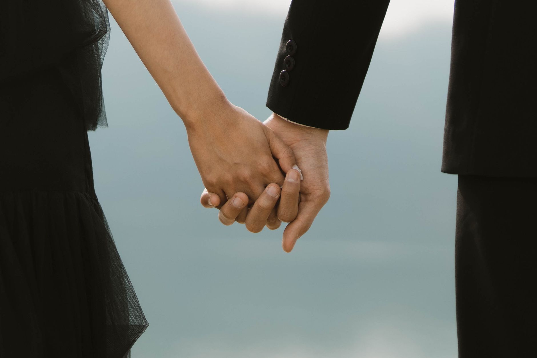 Pareja abrazada